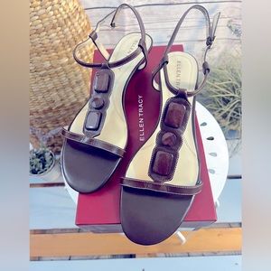 NIB VTG Ellen Tracy 'Janelle' Sandal in Chocolate Size 9